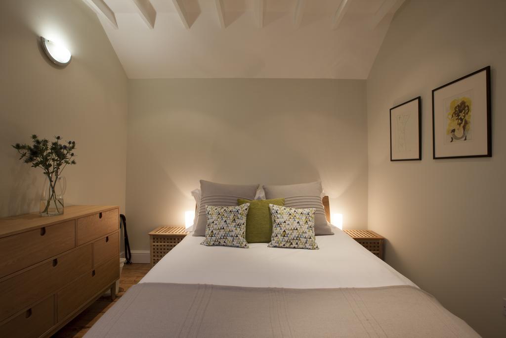 Centre Village 2 Bedroom Cottage - The Byre Pewsey Dış mekan fotoğraf